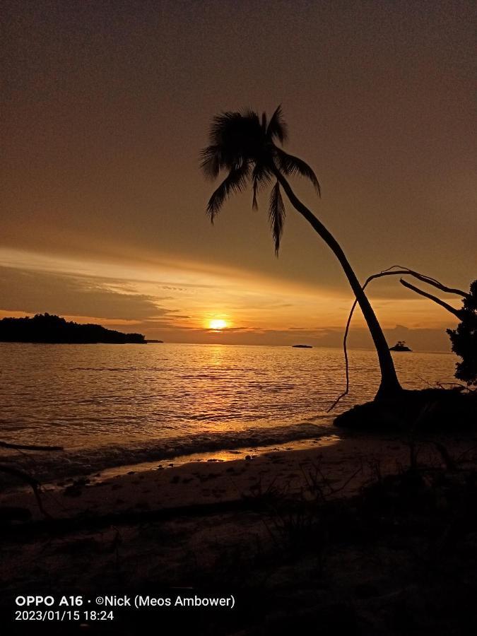 Meos Ambower Homestay Raja Ampat Fam 外观 照片