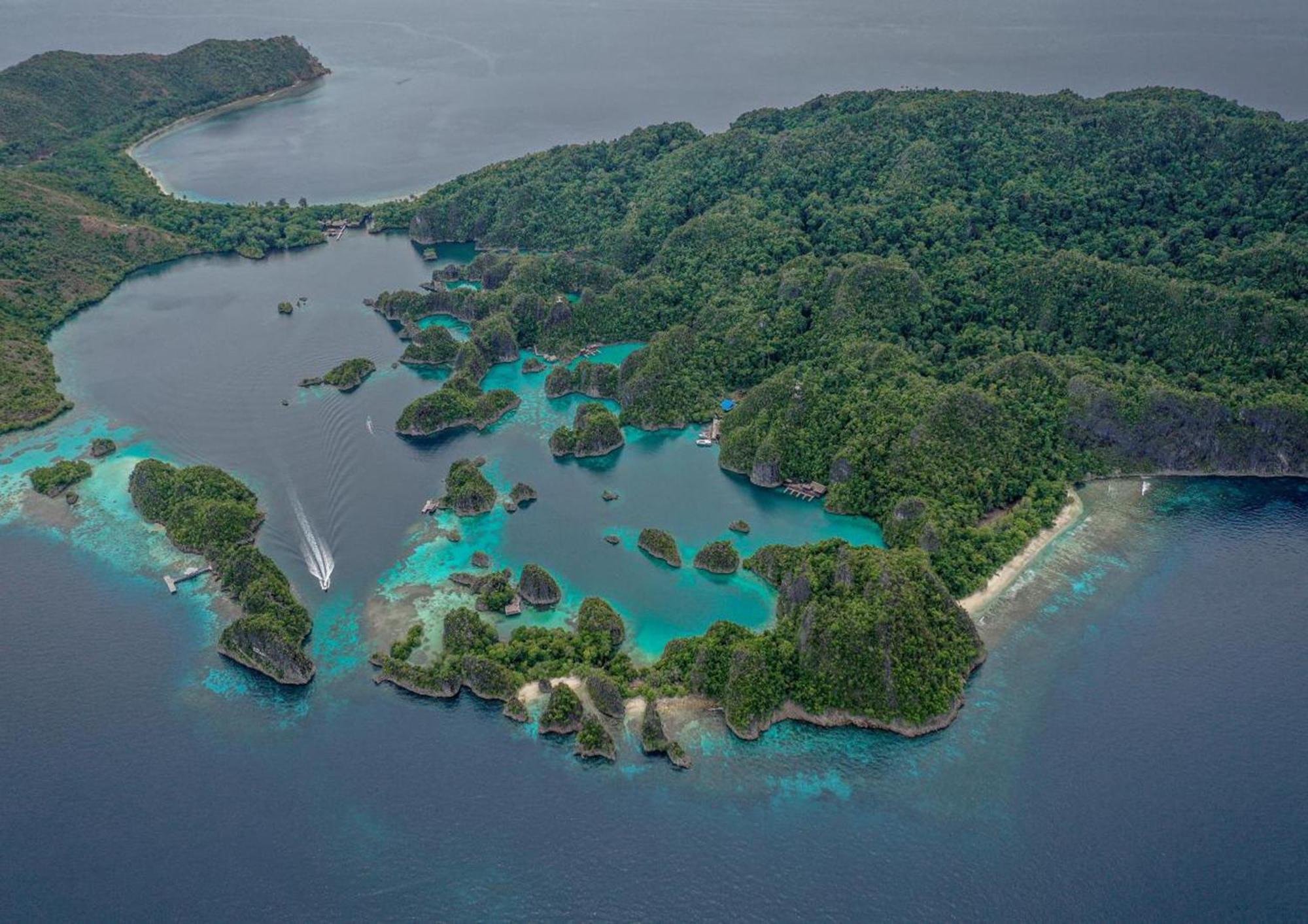 Meos Ambower Homestay Raja Ampat Fam 外观 照片