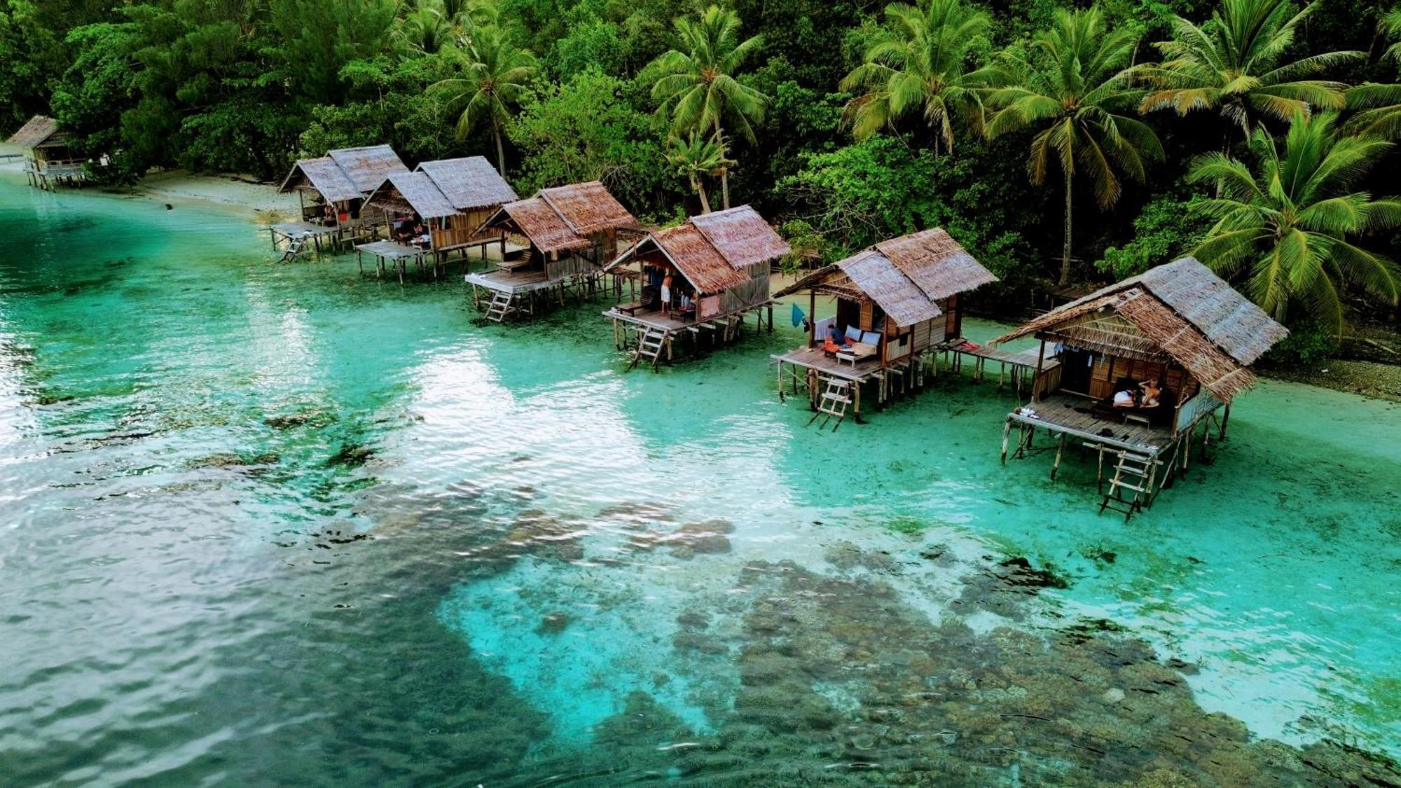 Meos Ambower Homestay Raja Ampat Fam 外观 照片